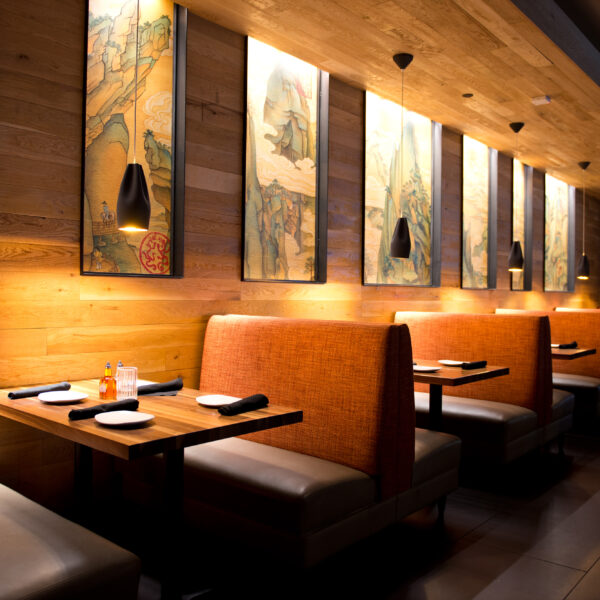 sub-site restaurant - PF Chang's Booths