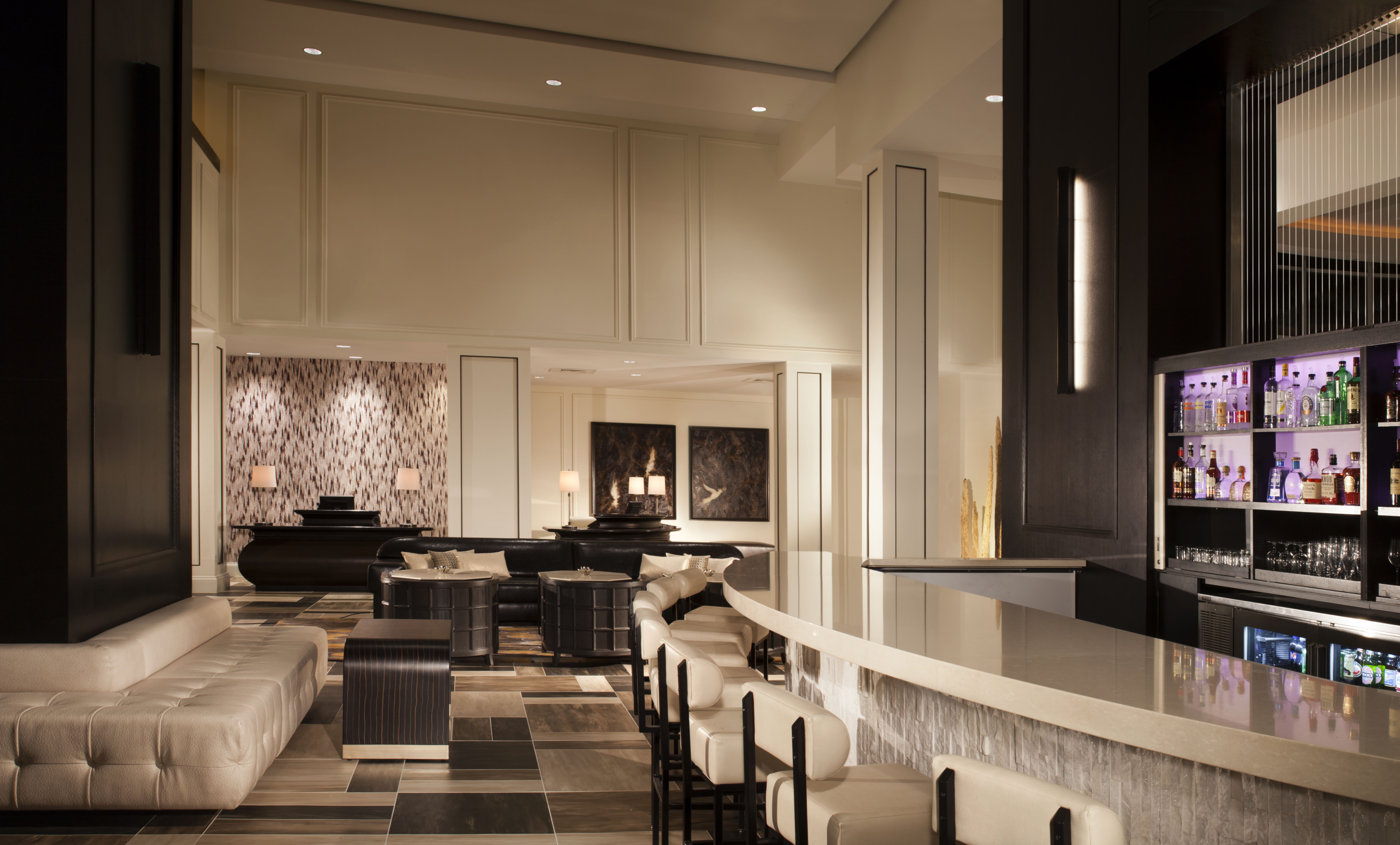 Hotel front page slider - Crowne Plaza La Concha Key West - Reception area