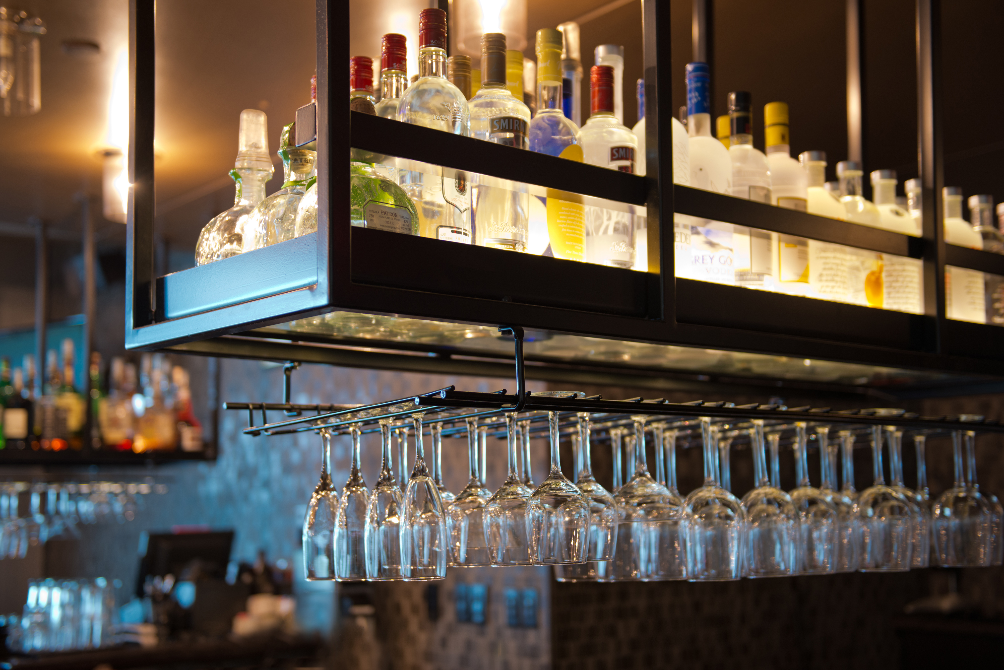 sub-site restaurant - PF Chang's Bar Rack